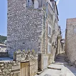Maria Old Town Hvar Guest house 3*