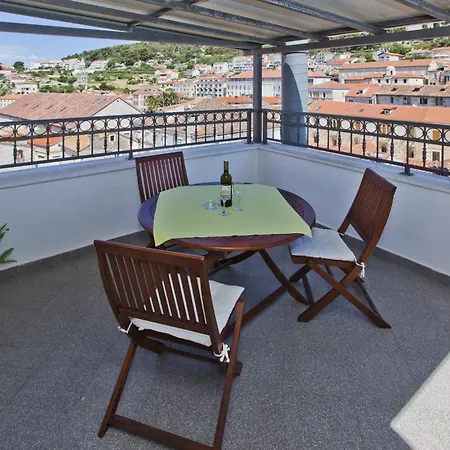 Guest house Maria Old Town Hvar 3*