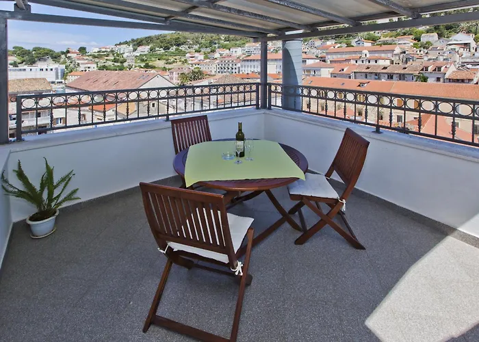 Guest house Maria Old Town Hvar 3*