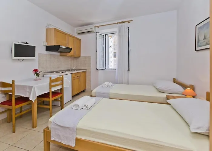 Maria Old Town Hvar بيت ضيافة