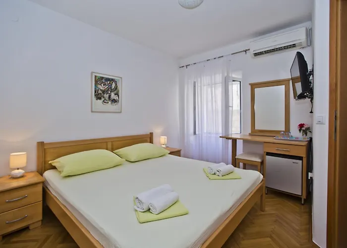 بيت ضيافة Maria Old Town Hvar 3*